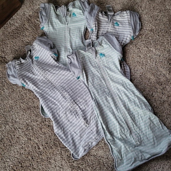 Love to Dream transition zip up - Picture 2 of 2